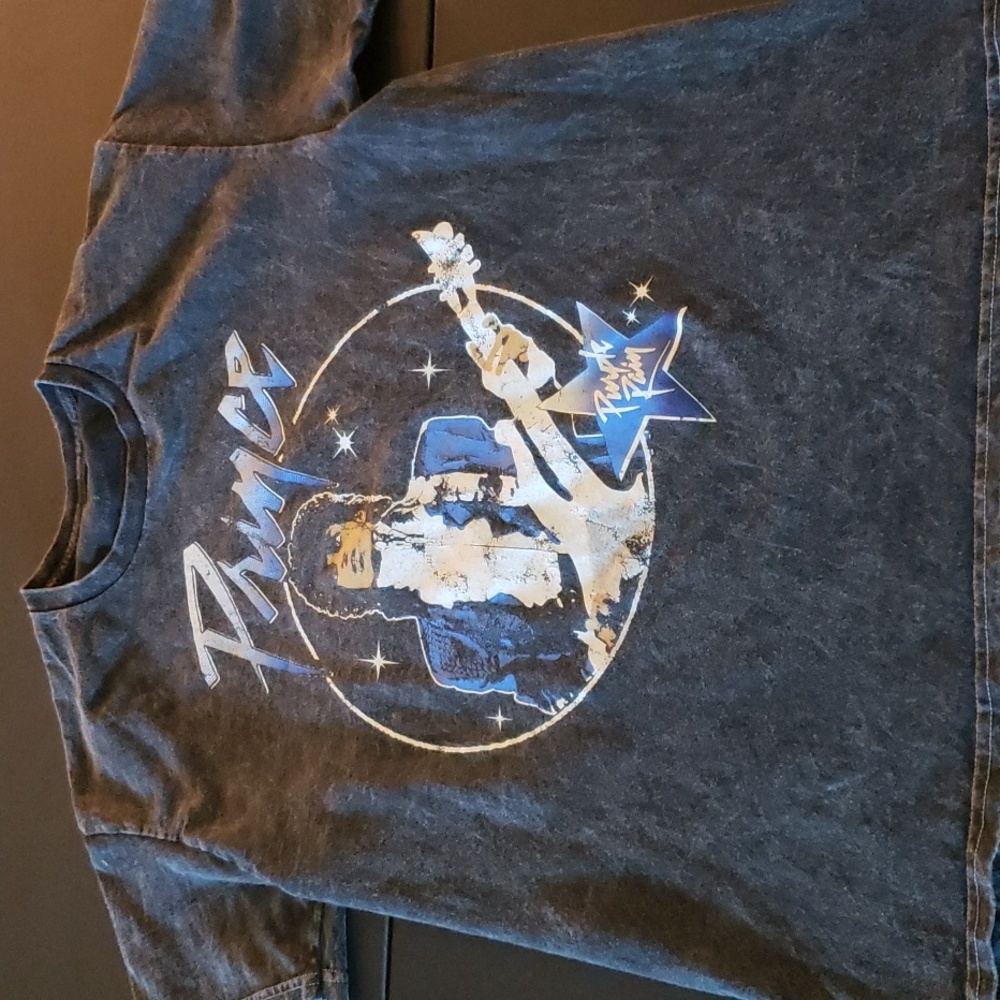 The Prince Estate Prince Distressed Tee Shirt Size Large